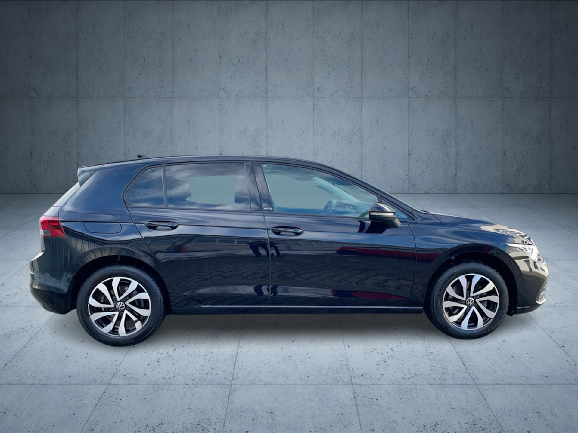 Volkswagen Golf Active
