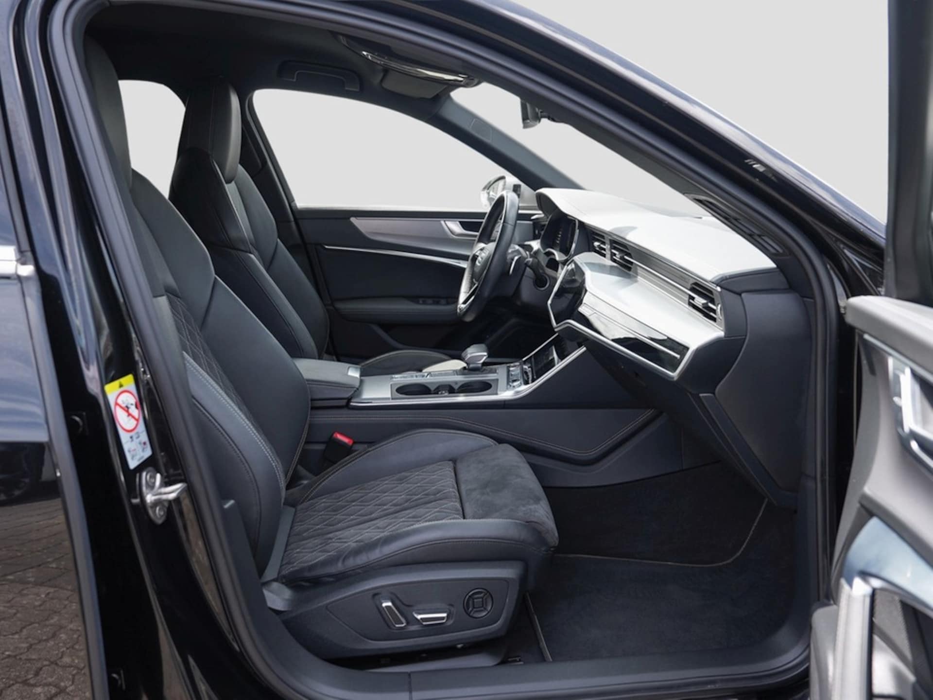 Audi S6 Avant