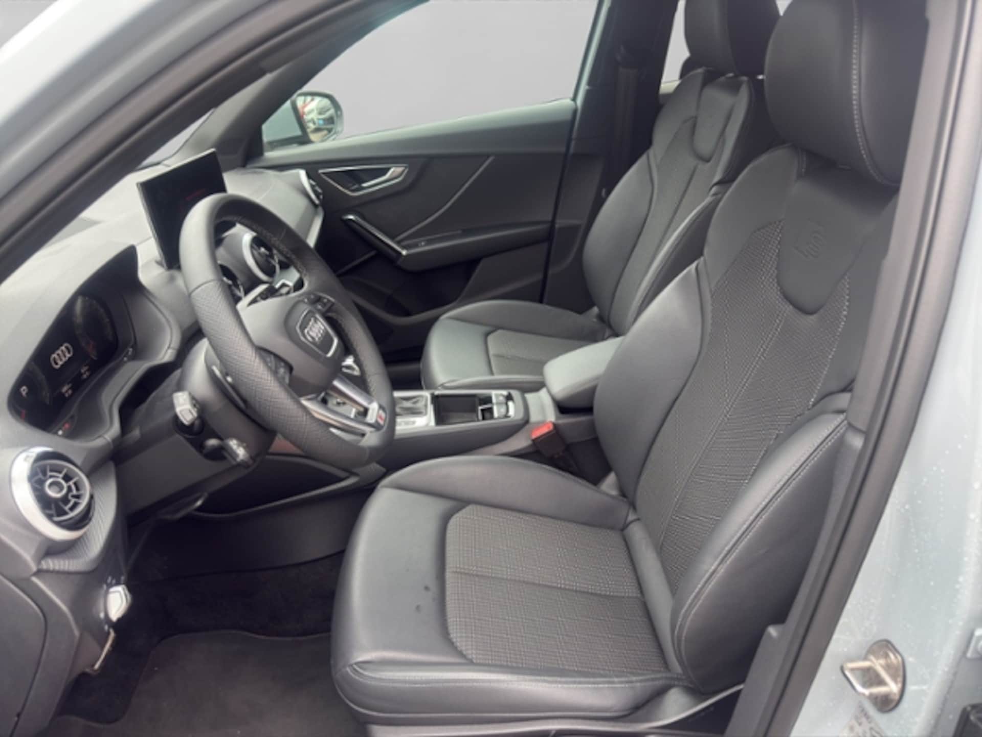 Audi Q2 S line