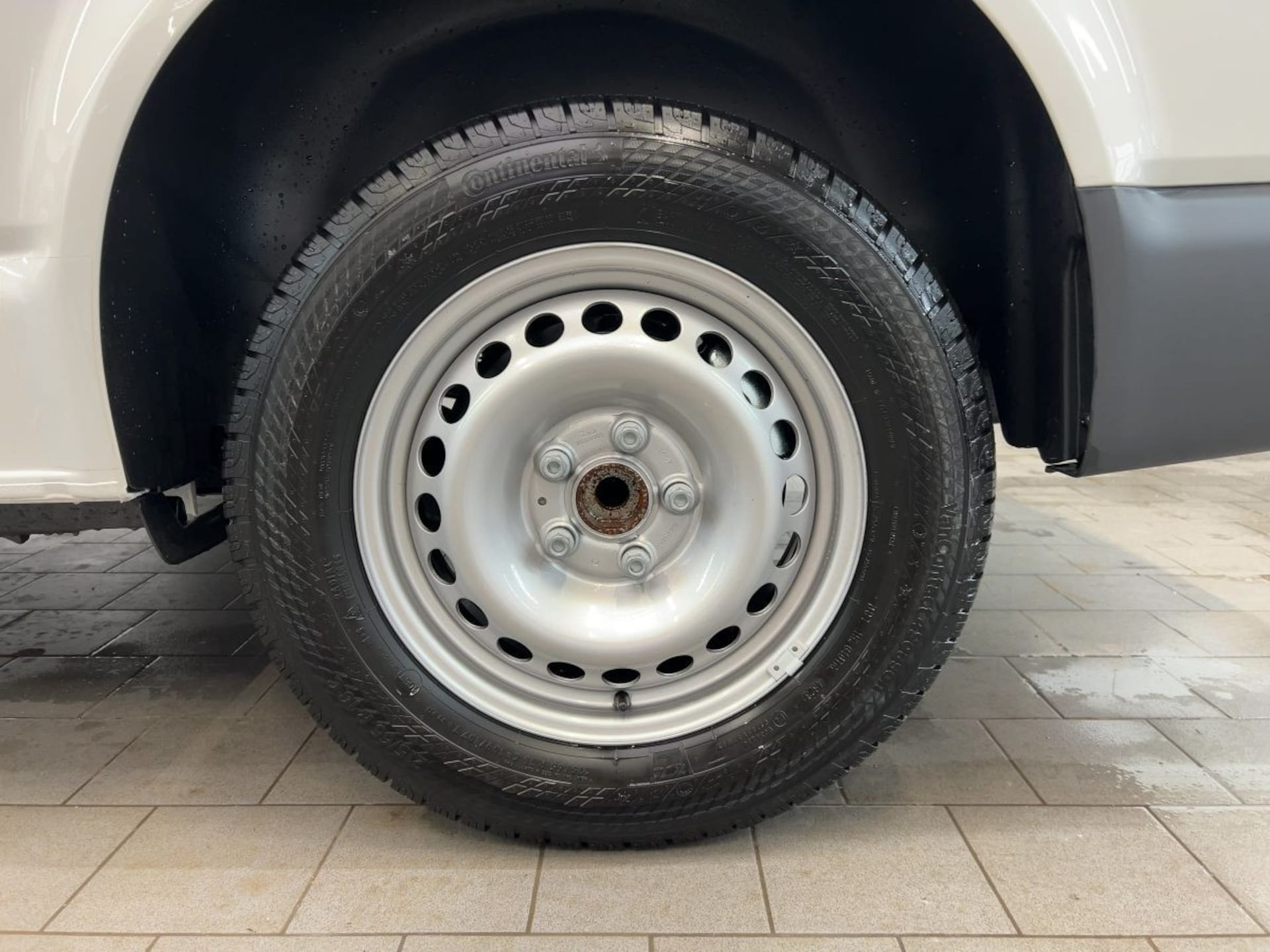 Volkswagen T6.1 Transporter Kasten langer Radstand