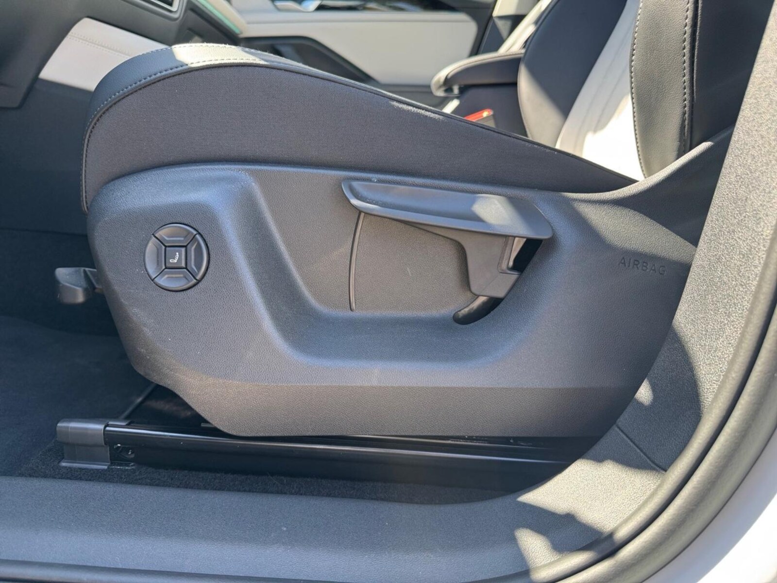 Volkswagen Tiguan – Bild 10