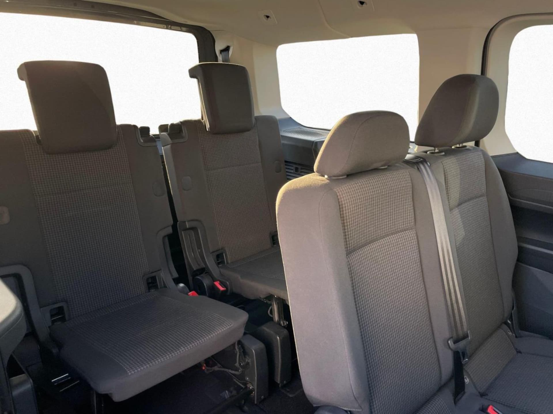 Volkswagen Caddy Maxi Basis-Modell