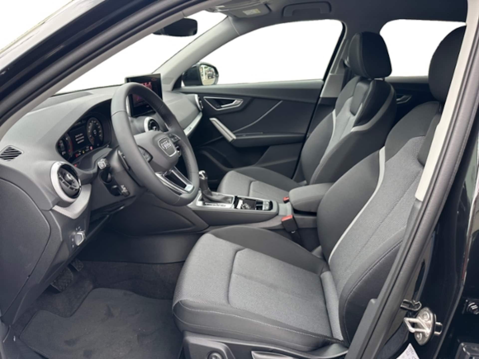 Audi Q2 S line