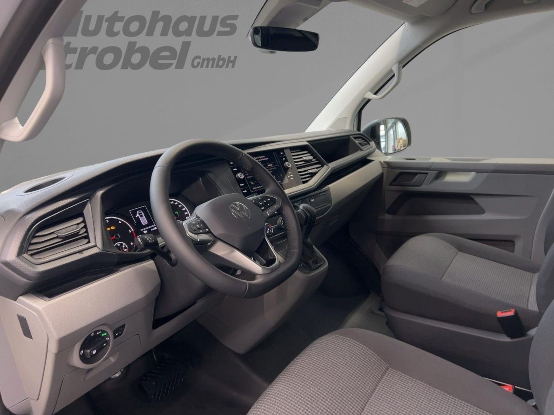 Volkswagen T6.1 Transporter Kasten langer Radstand