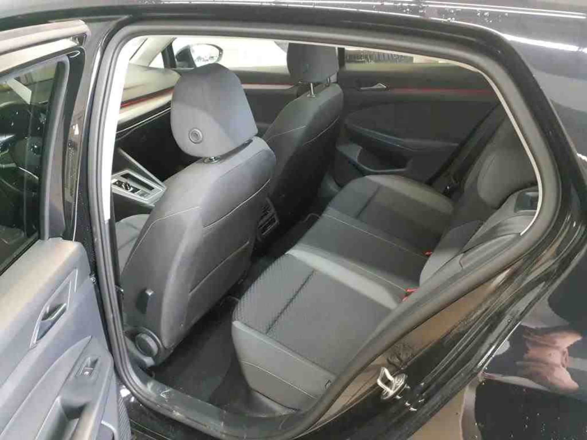 Volkswagen Golf Active