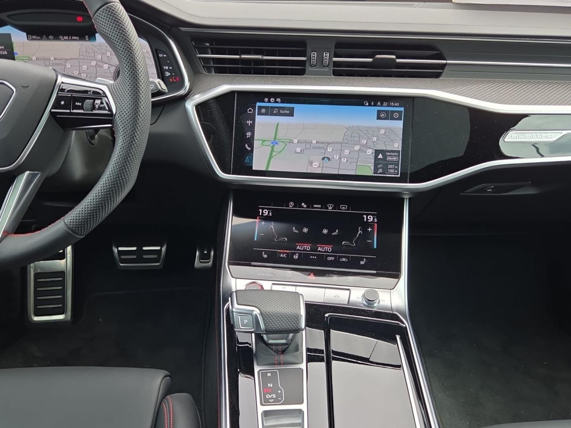 Audi S6 Avant