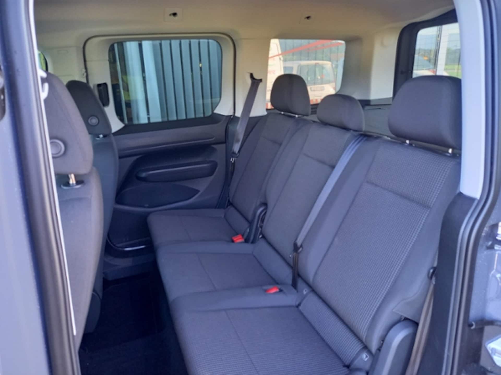 Volkswagen Caddy Basis-Modell