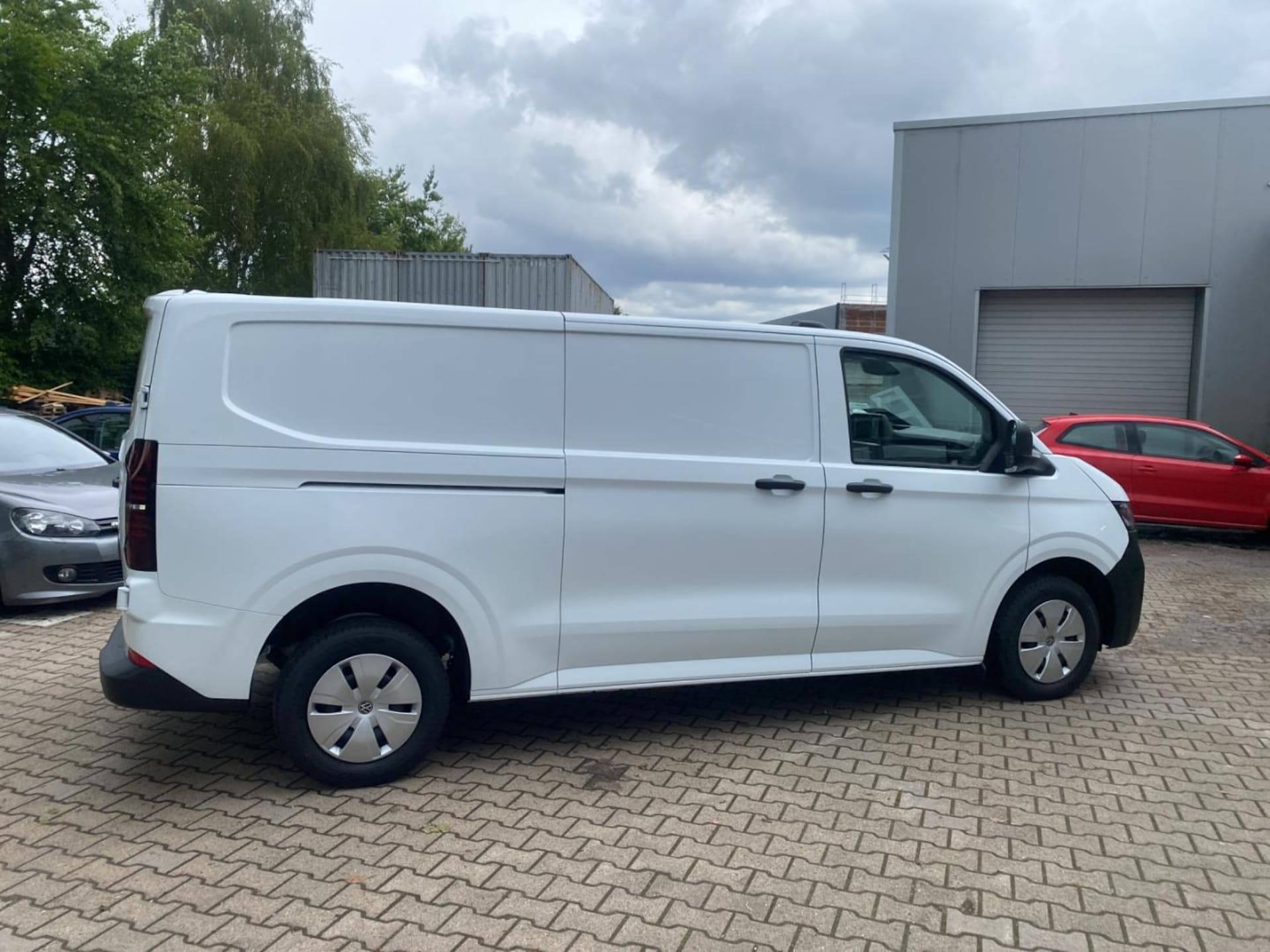 Volkswagen Transporter Kasten langer Radstand