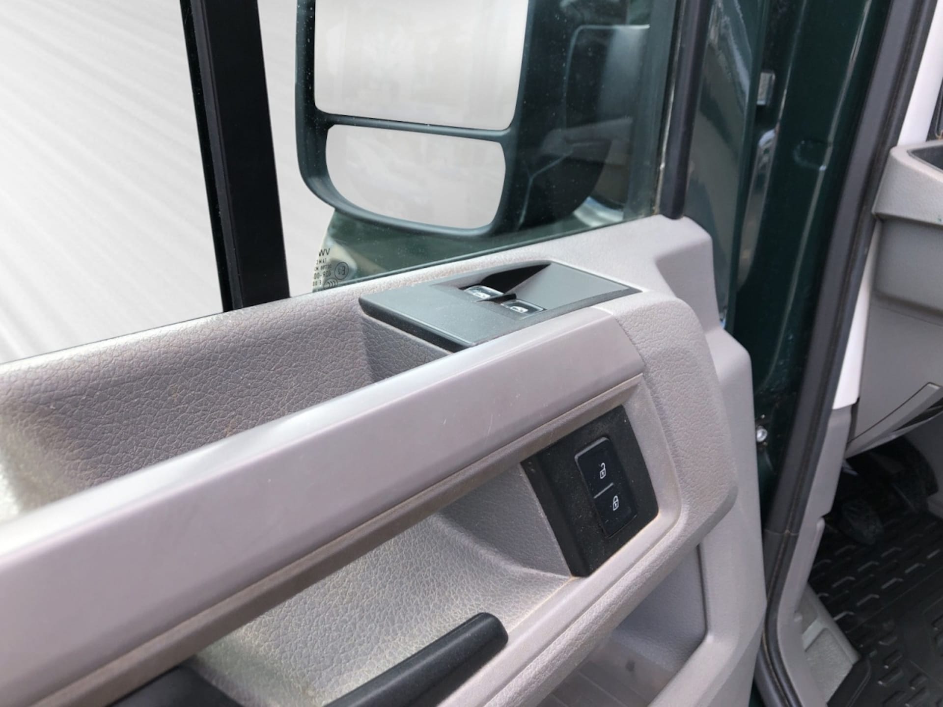 Volkswagen Crafter Doppelkabine mittlerer Radstand