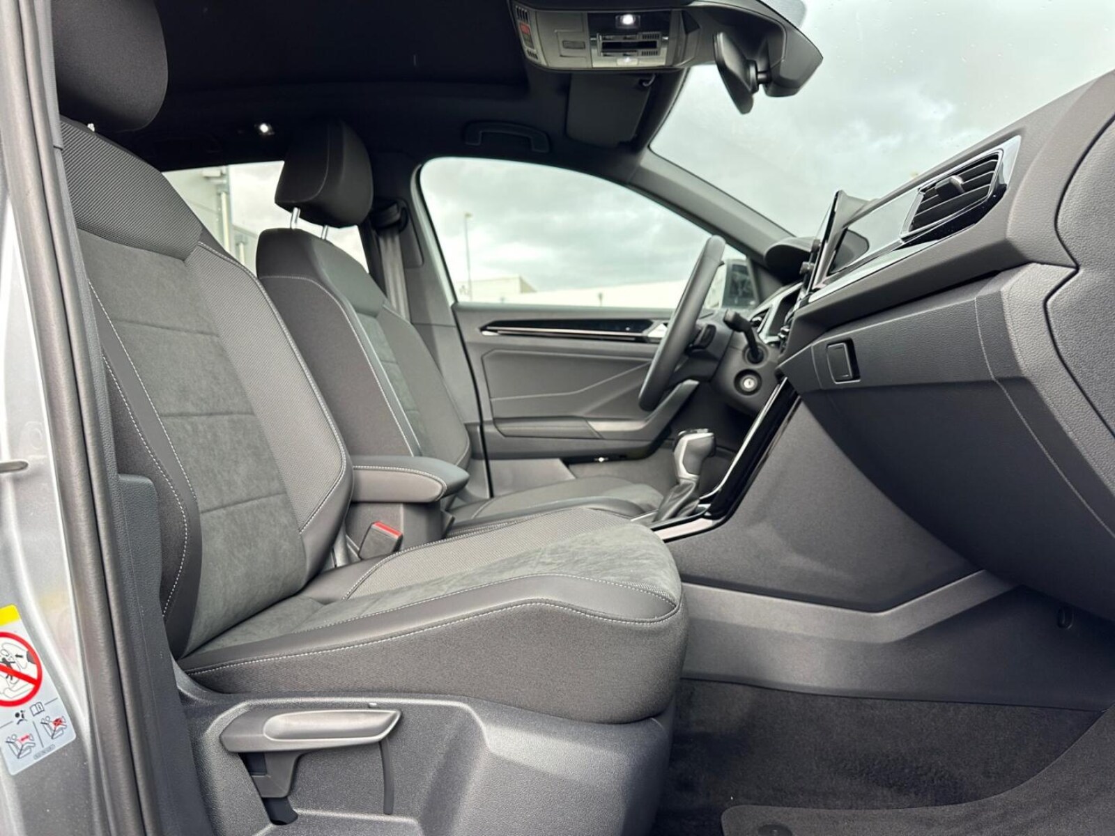 Volkswagen T-Roc – Bild 9