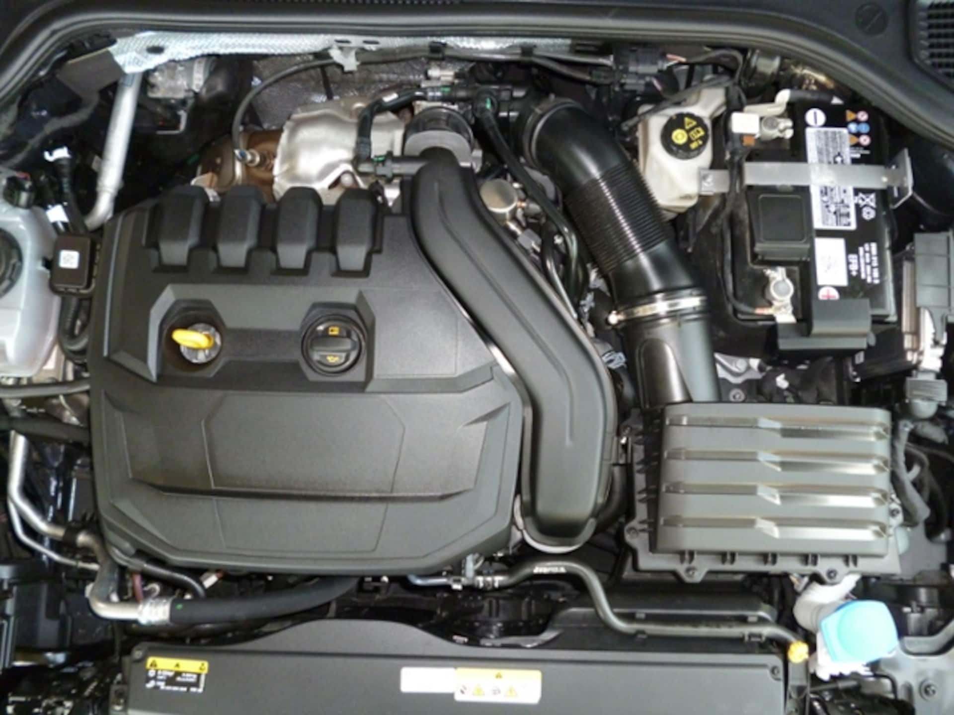 Volkswagen Golf Variant Life