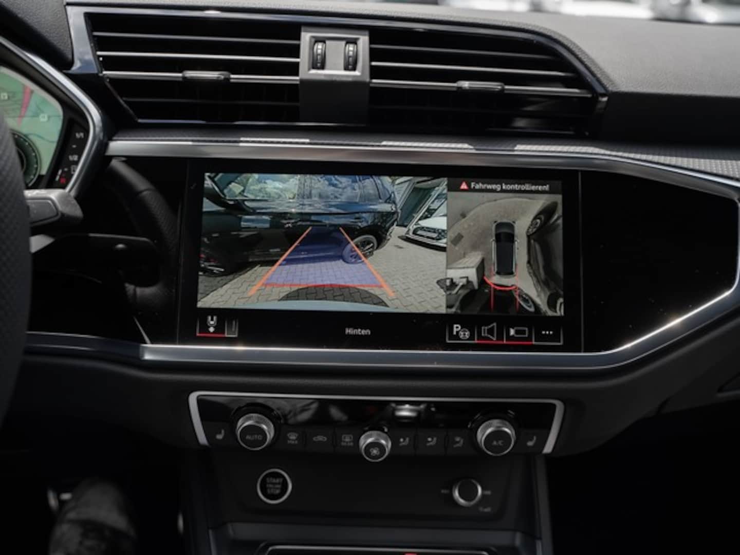 Bild über Audi Q3 S line 35 TFSI S tronic - für weitere Informationen kontaktieren Sie den Audi Partner