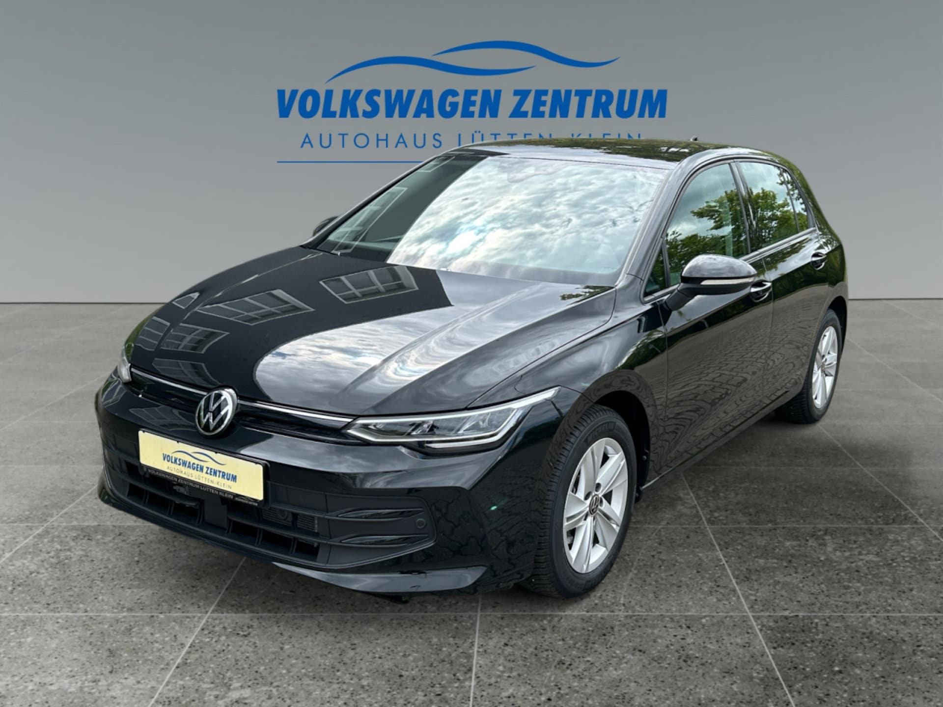 Volkswagen Golf Life