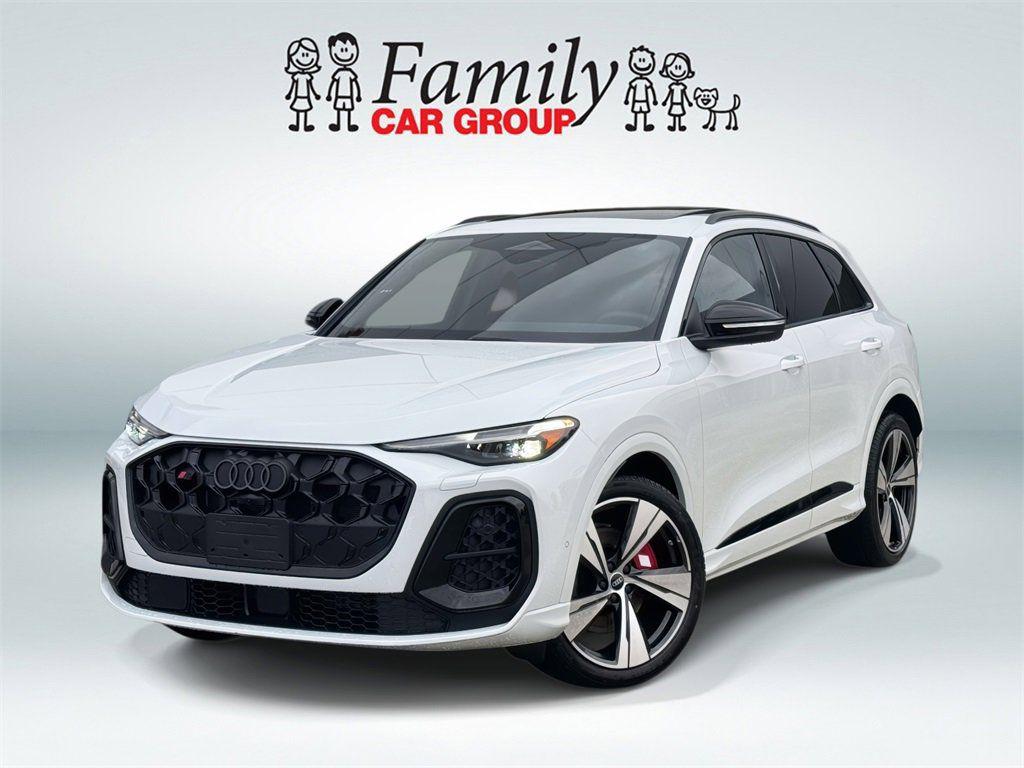 2025 Audi SQ5 Premium Plus's photo
