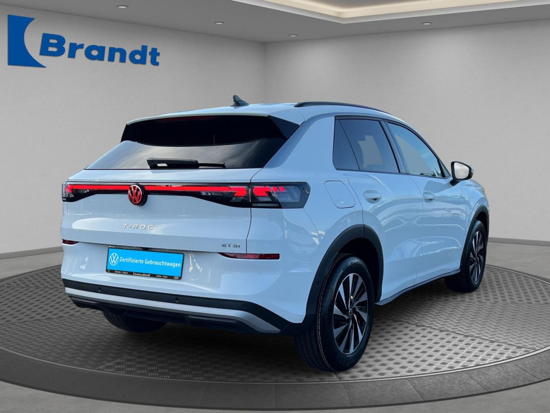 Volkswagen T-Roc Life
