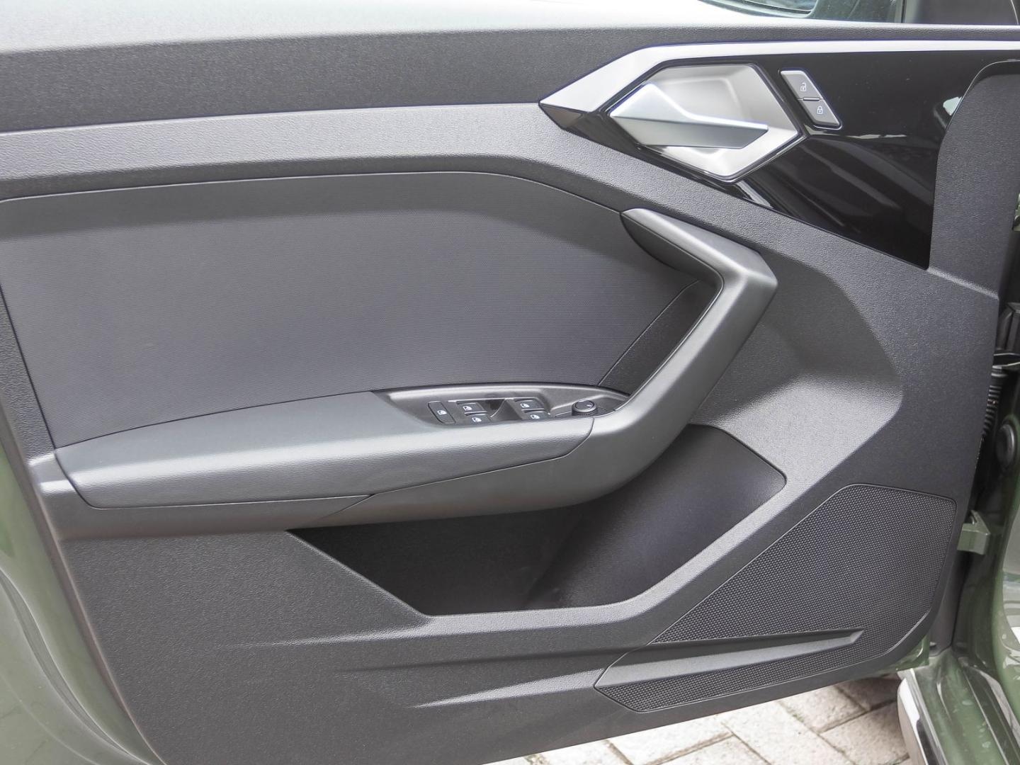 Bild über Audi A1 Sportback advanced 25 TFSI S tronic - für weitere Informationen kontaktieren Sie den Audi Partner