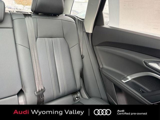 2025 Audi Q5 Premium - Photo 15