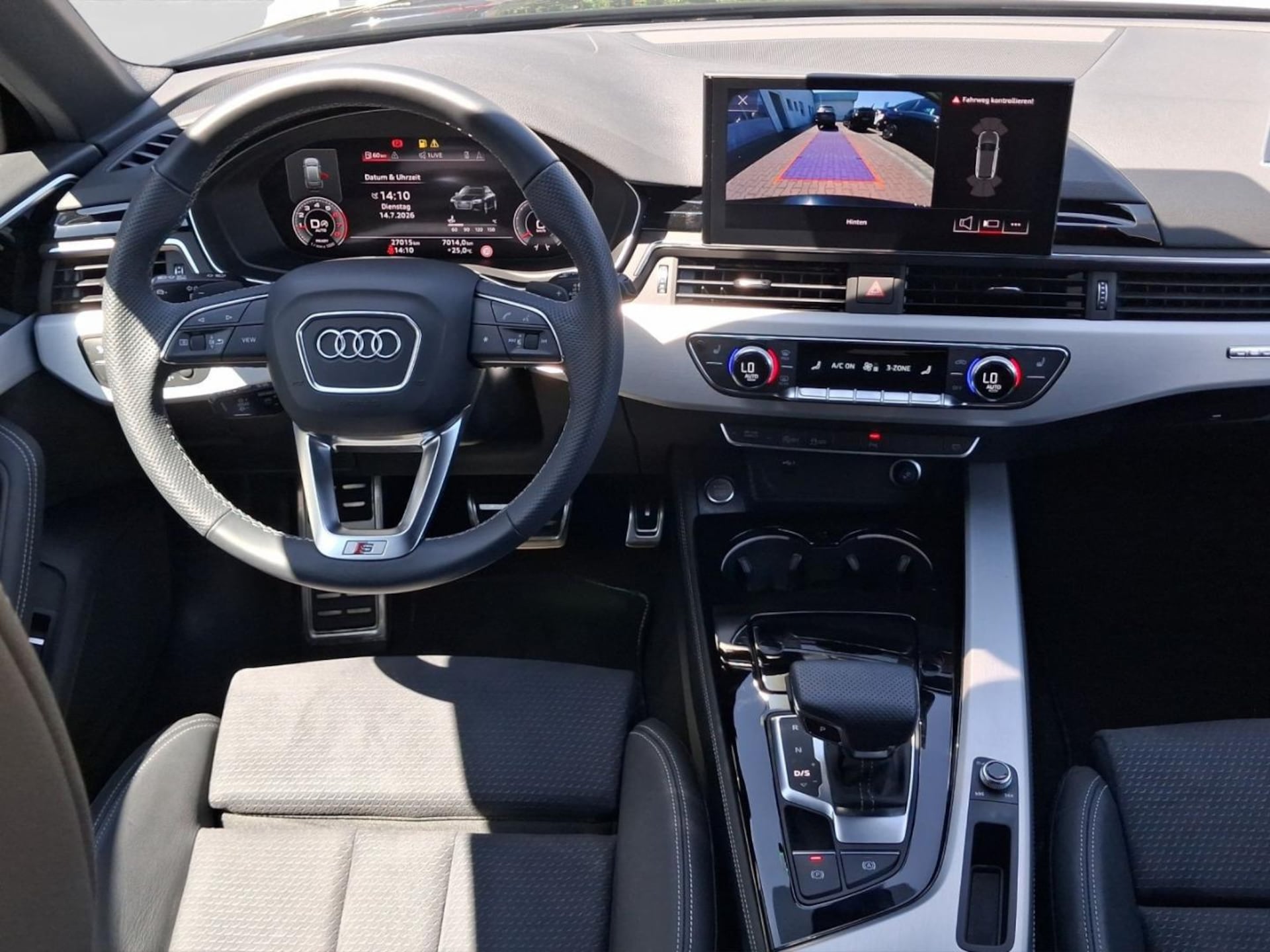Audi A4 Avant S line