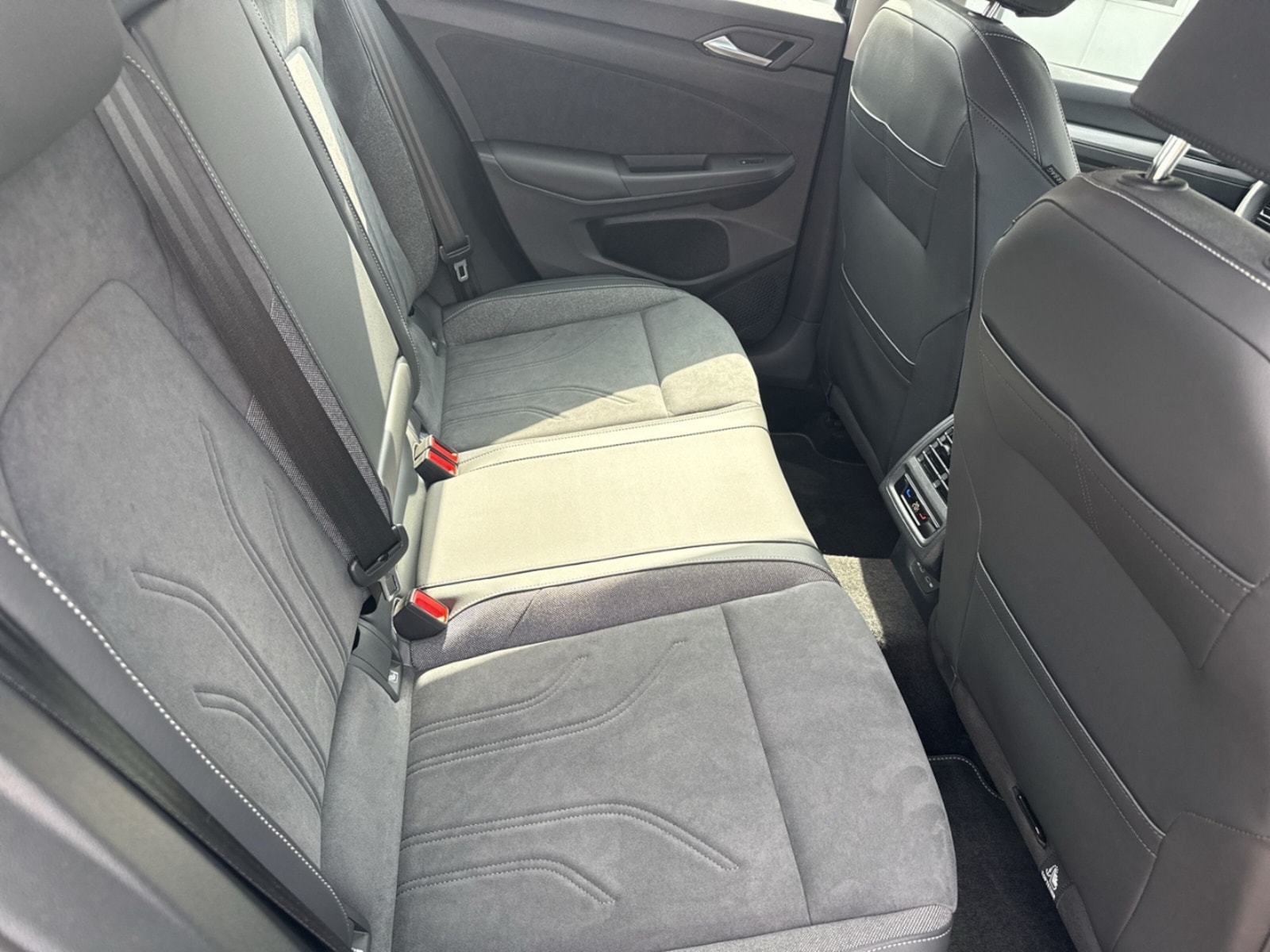 Volkswagen Golf – Bild 10