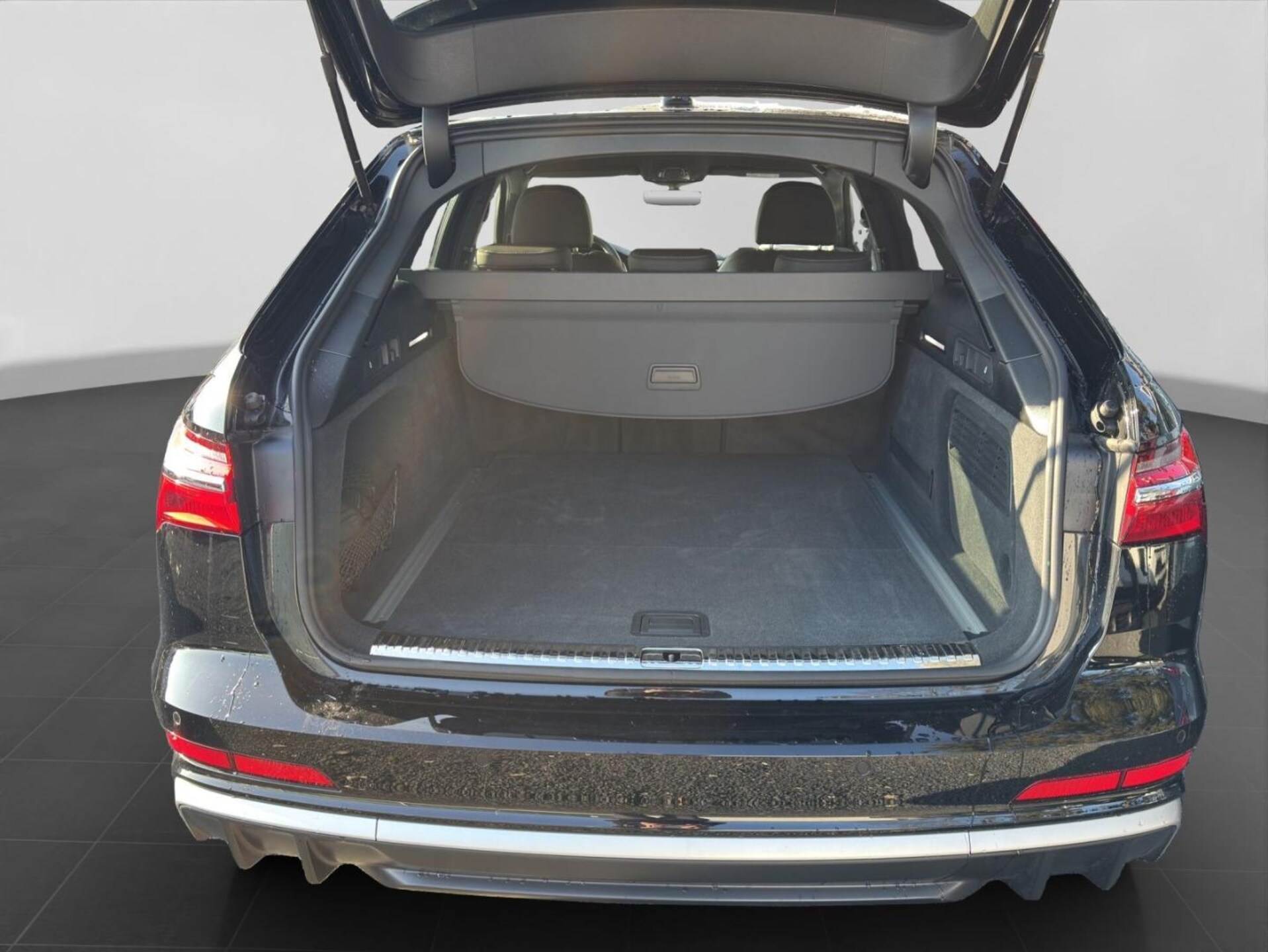 Audi S6 Avant