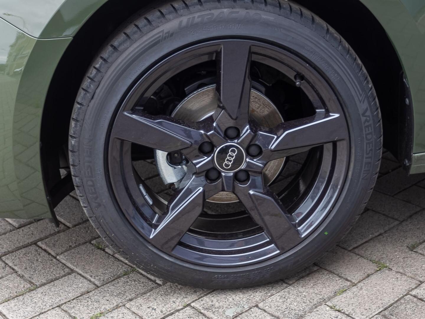Bild über Audi A1 Sportback advanced 25 TFSI S tronic - für weitere Informationen kontaktieren Sie den Audi Partner