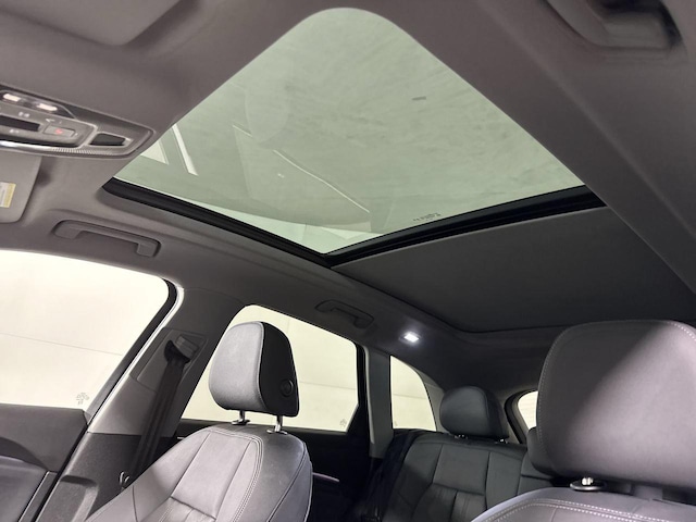 2025 Audi New Q5 Premium Plus - Photo 18