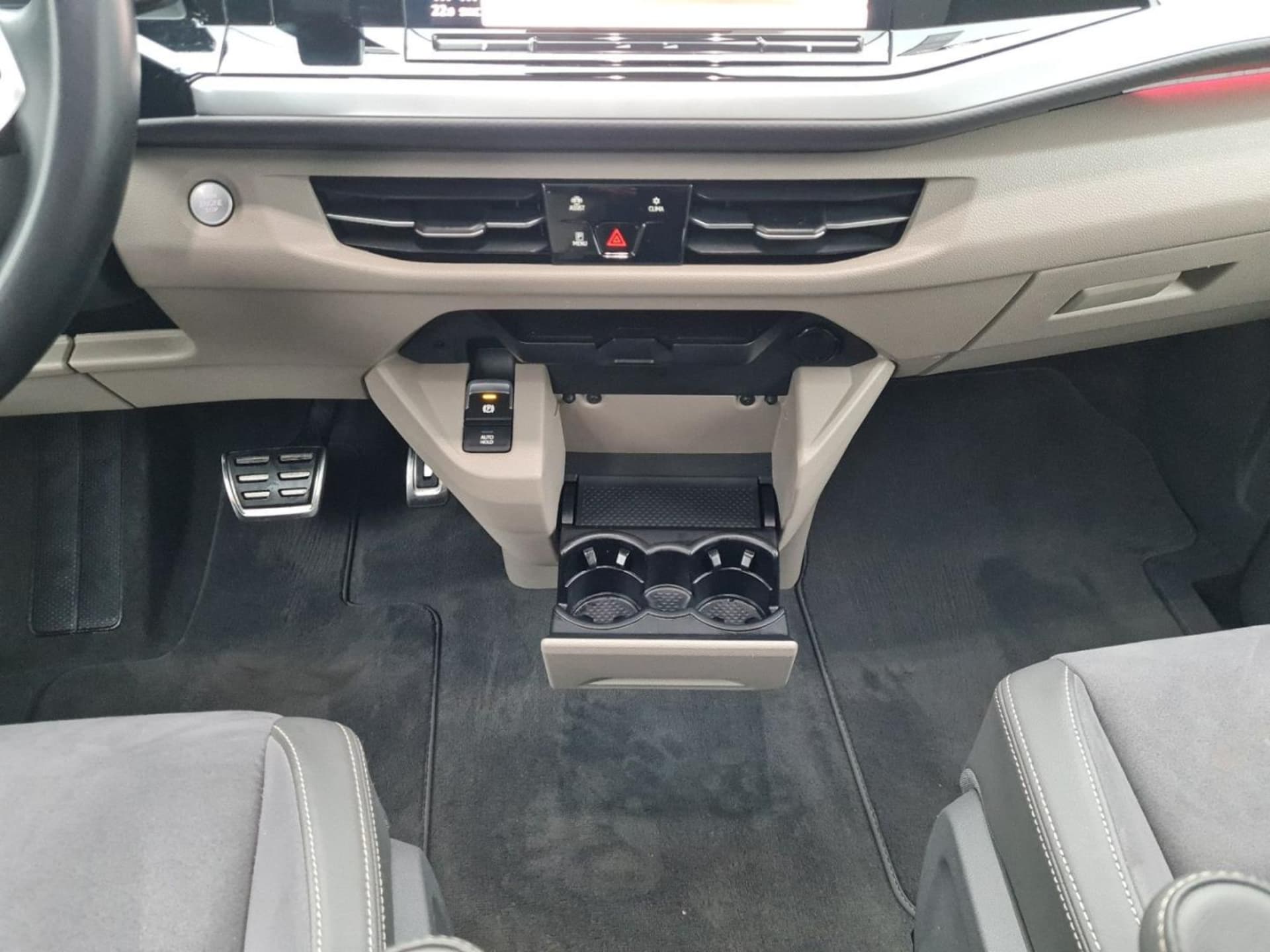 Volkswagen Multivan Langversion Style