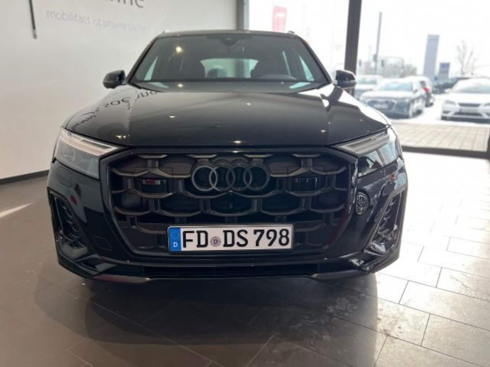 Audi Q7 SUV S line