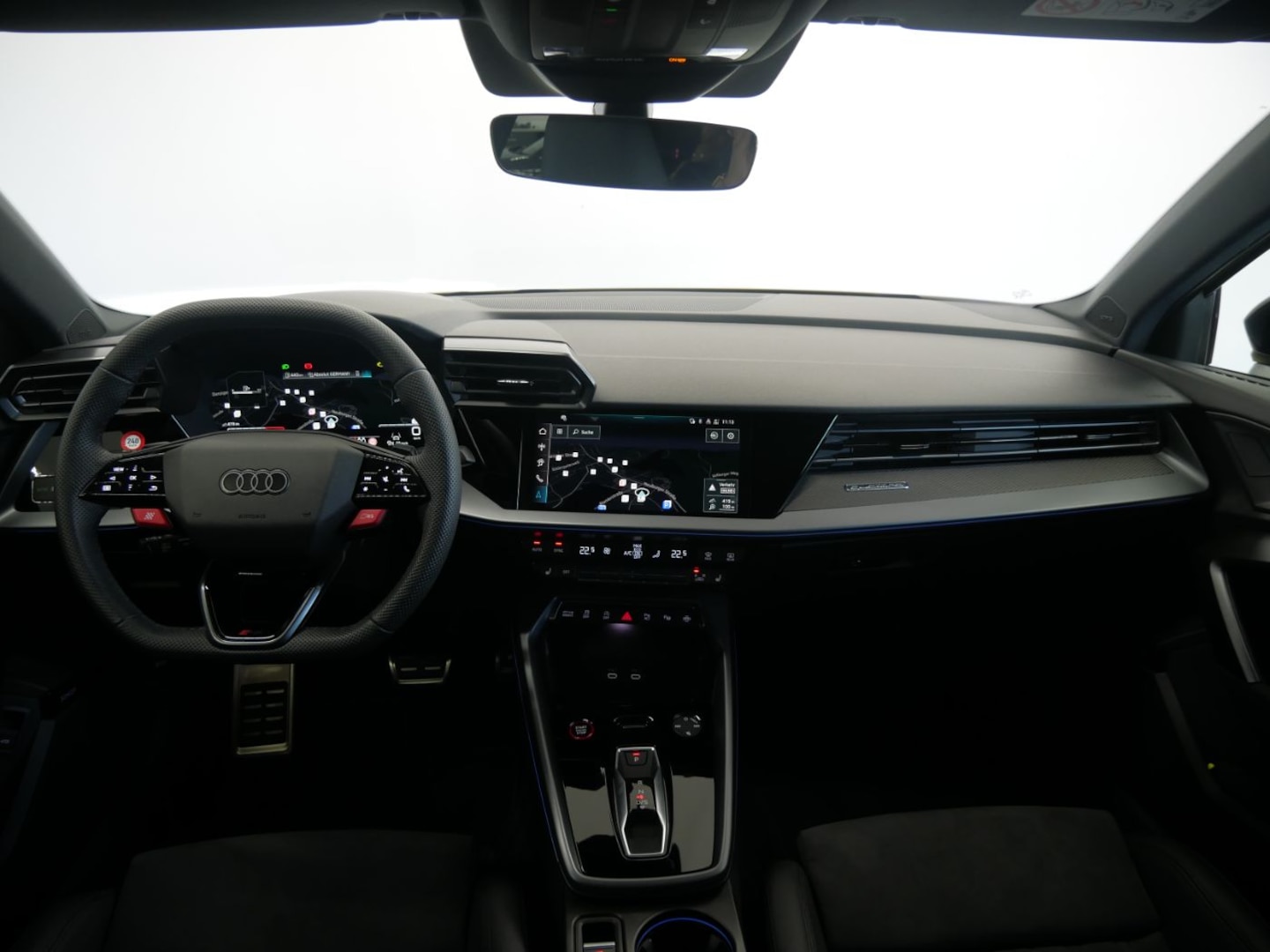 Bild über Audi RS 3 Sportback TFSI quattro 294 kW S tronic - für weitere Informationen kontaktieren Sie den Audi Partner
