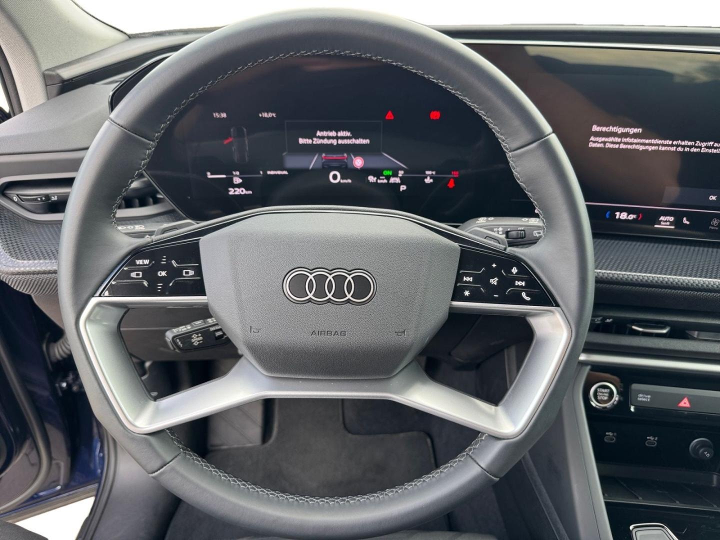 Bild über Audi Q5 Sportback TDI quattro 150 kW S tronic - für weitere Informationen kontaktieren Sie den Audi Partner