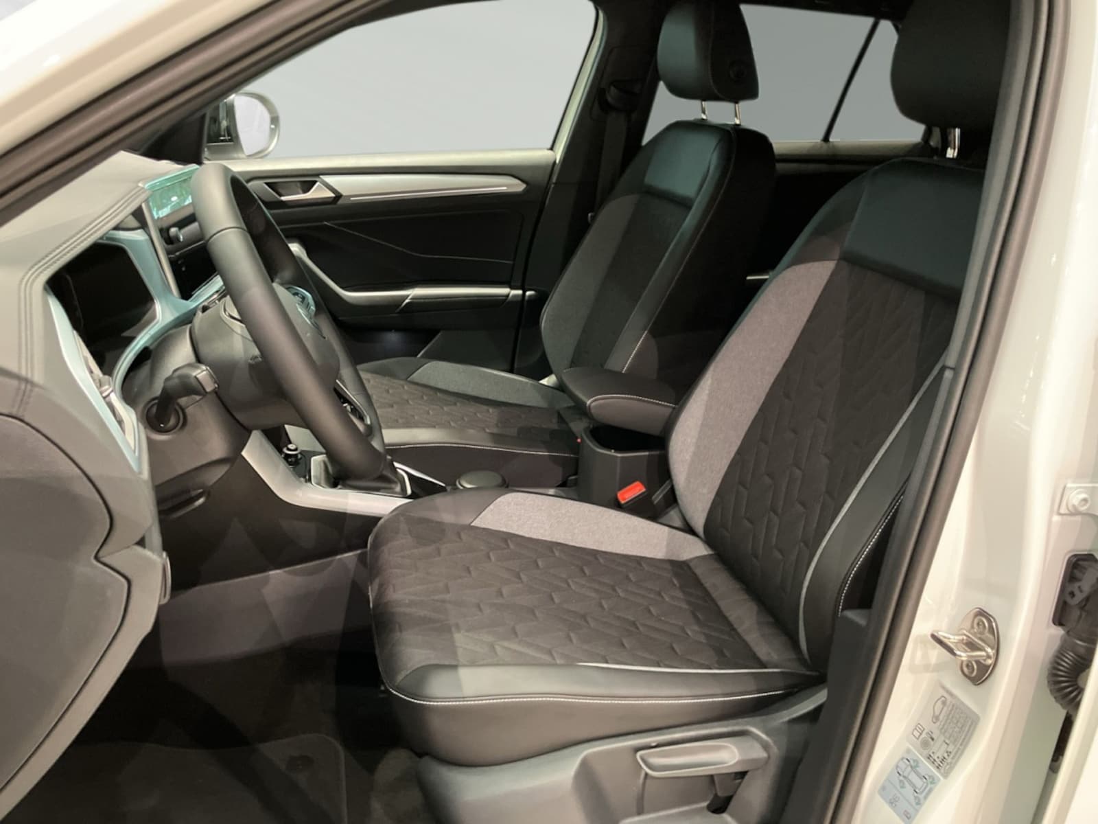 Volkswagen T-Roc – Bild 10