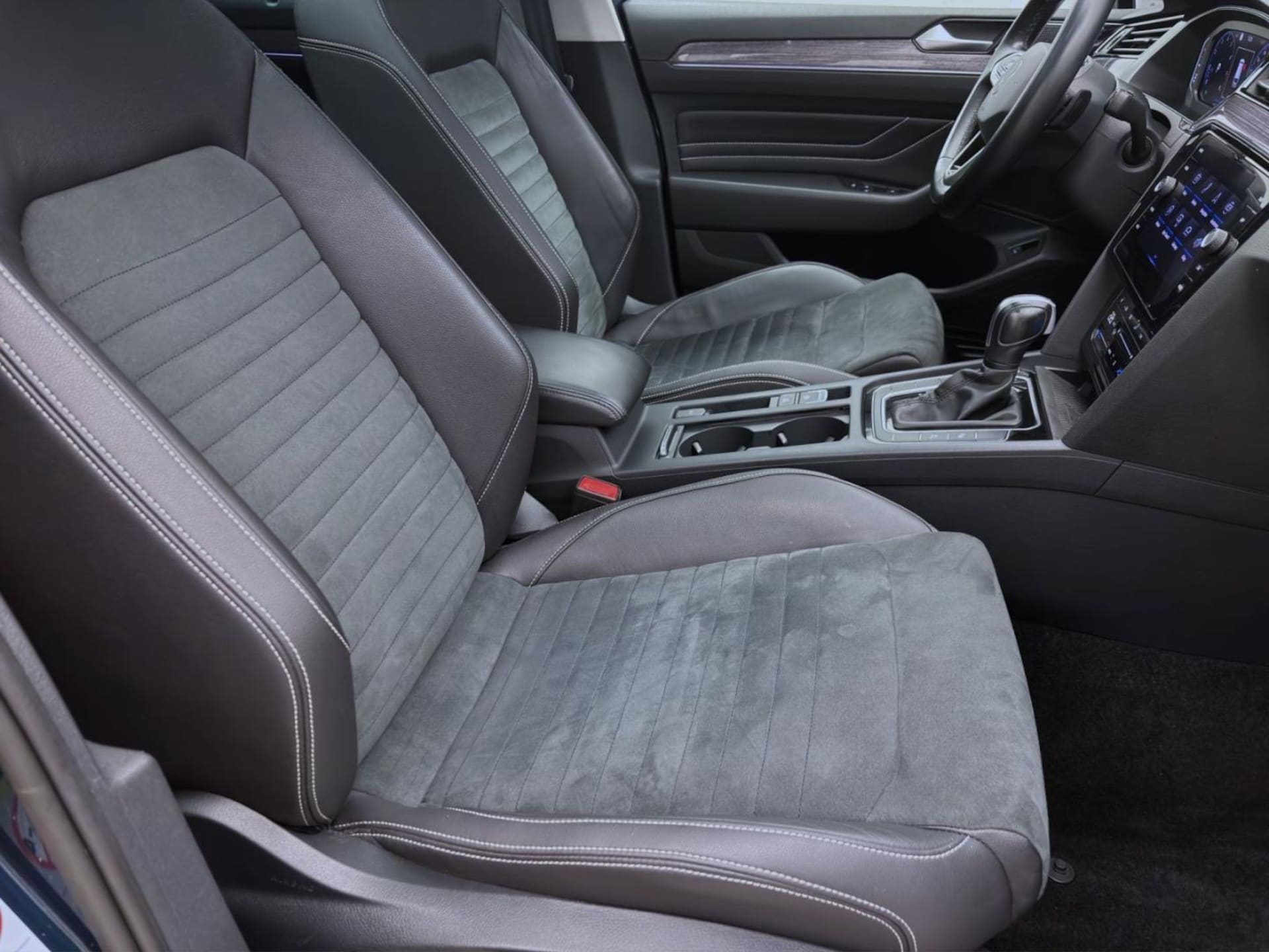 Volkswagen Passat Variant Elegance