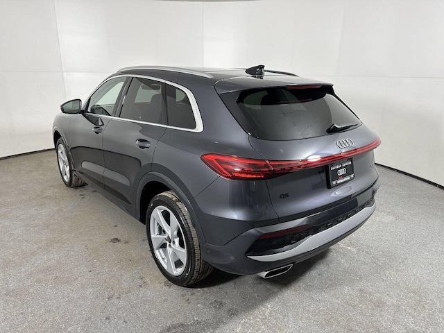 2025 Audi New Q5 Premium Plus - Photo 32