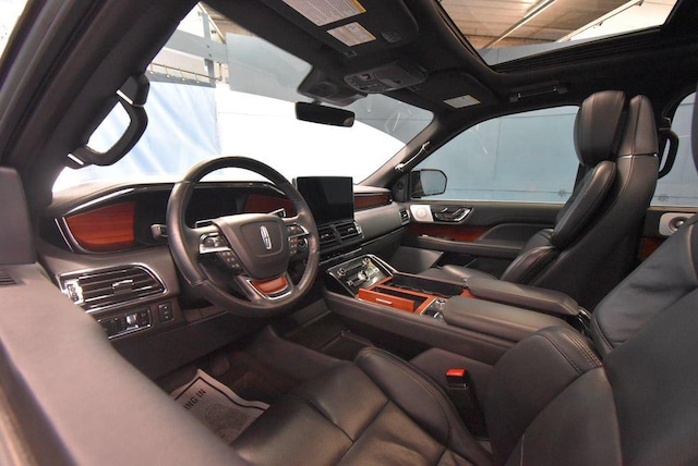 2024 Lincoln Navigator