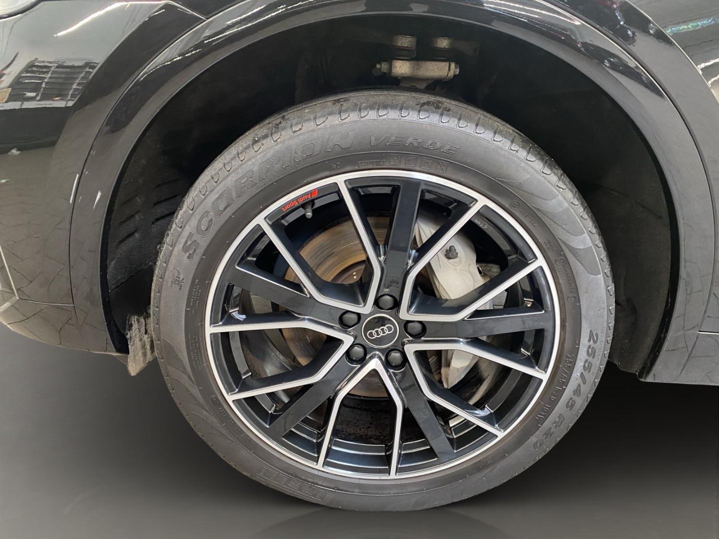 Bild über Audi Q5 TFSI e S line 50 TFSI e quattro S tronic - für weitere Informationen kontaktieren Sie den Audi Partner