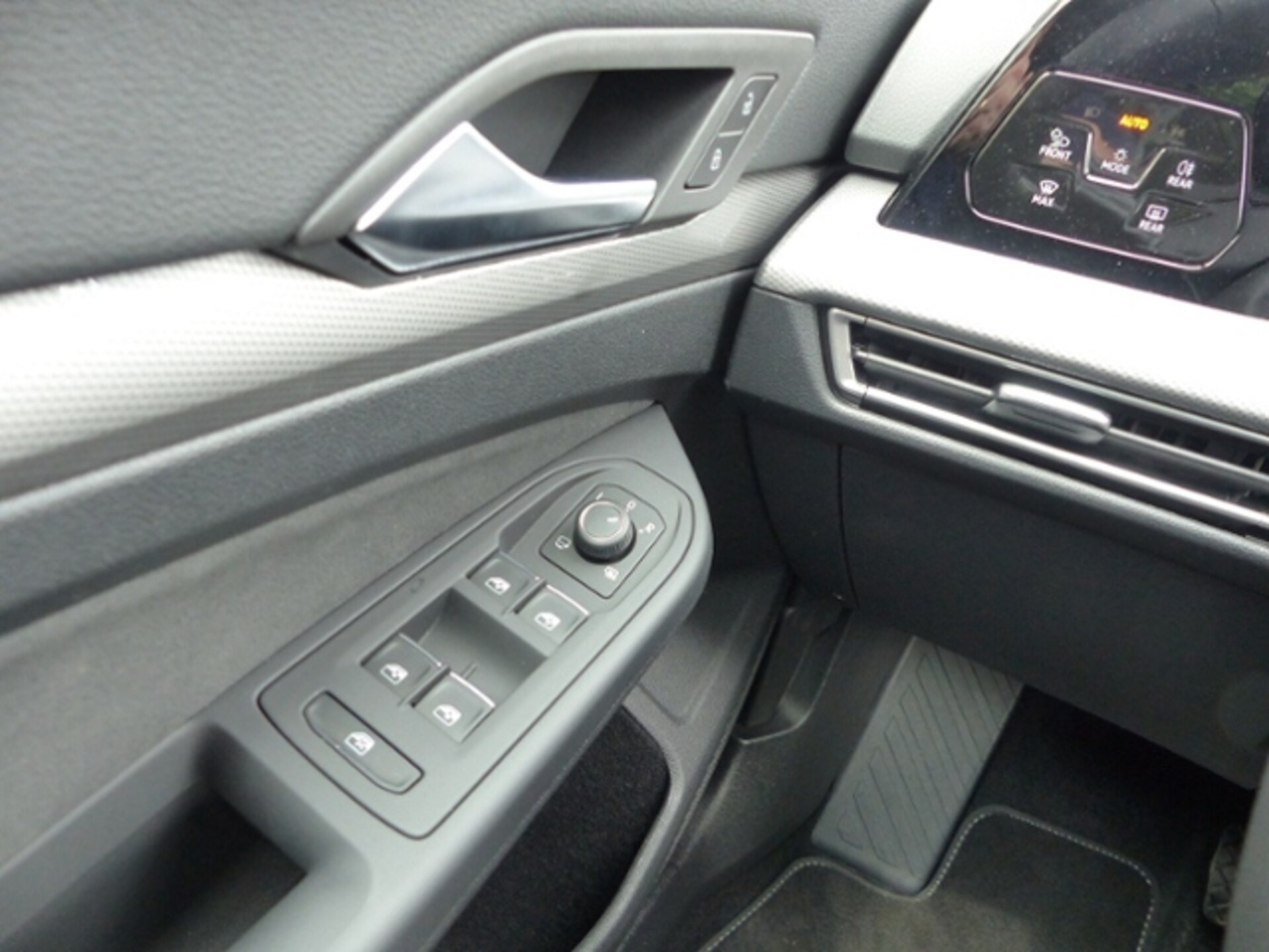 Volkswagen Golf Variant Style
