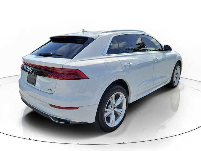 2023 Audi Q8