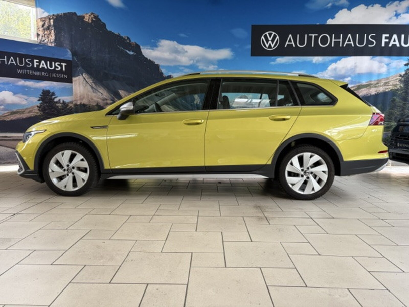 Volkswagen Golf Variant – Bild 4