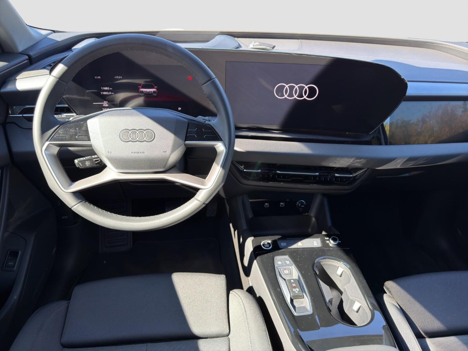 Audi Q6 Sportback e-tron – Bild 12