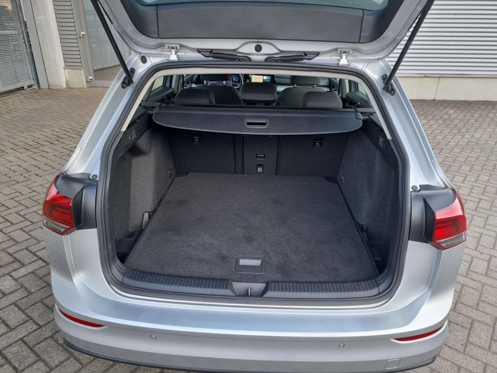 Volkswagen Golf Variant Life