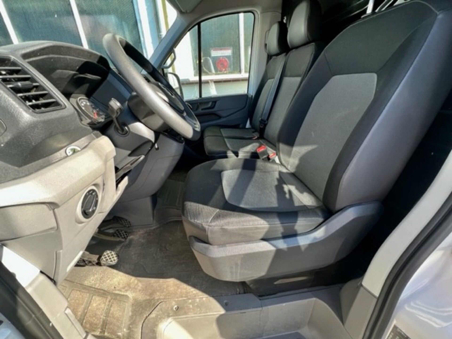 Volkswagen Crafter Kasten langer Radstand