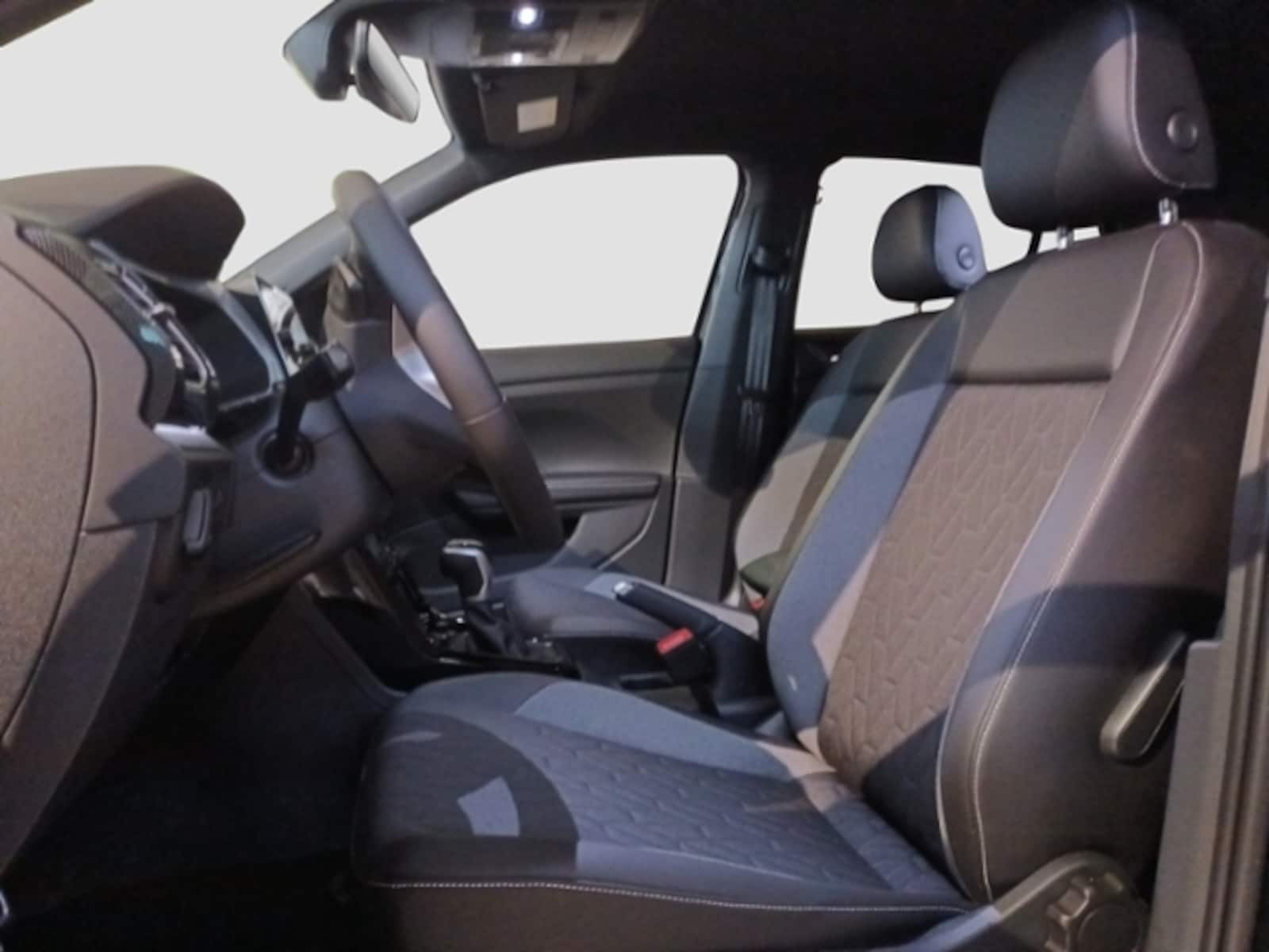 Volkswagen T-Cross – Bild 9