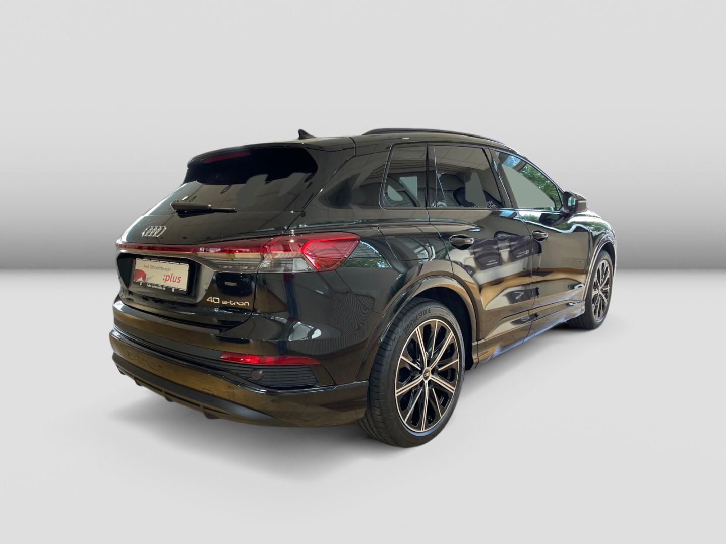 Bild über Audi Q4 e-tron 40 e-tron - für weitere Informationen kontaktieren Sie den Audi Partner