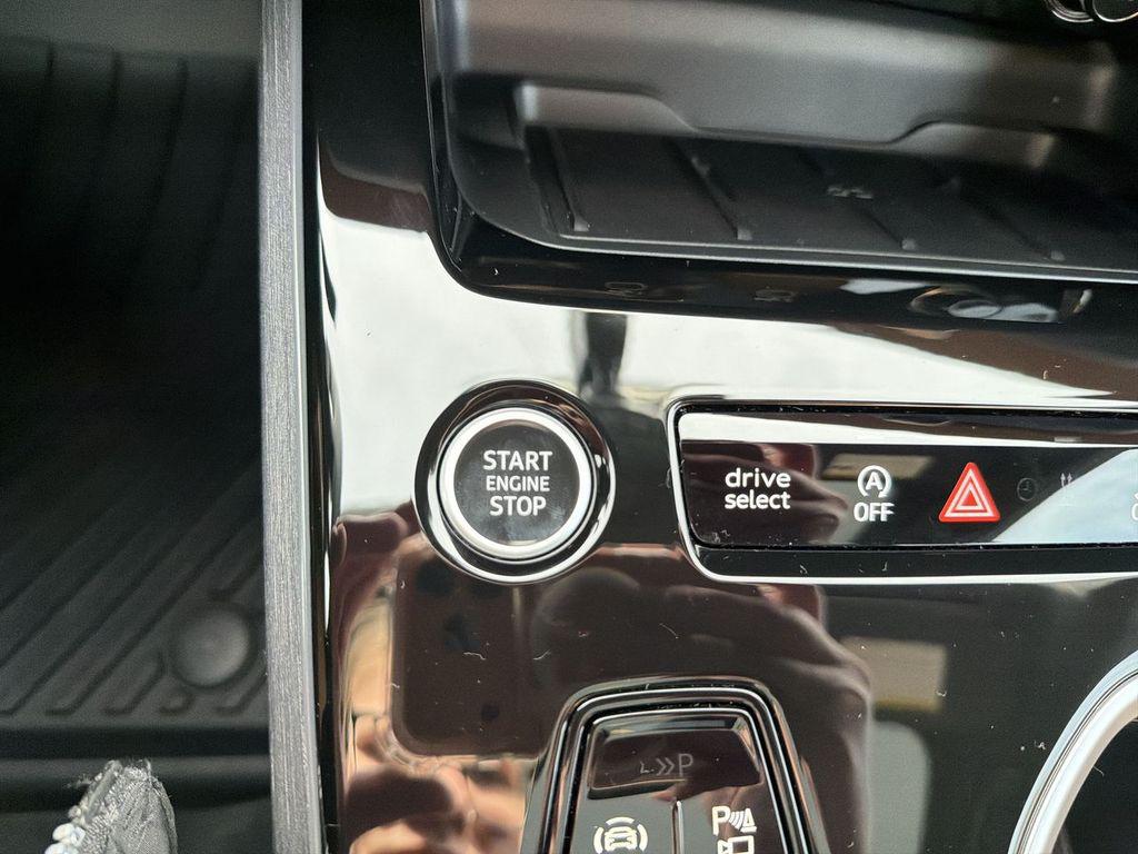 2026 Audi A6 Premium Plus - Photo 25