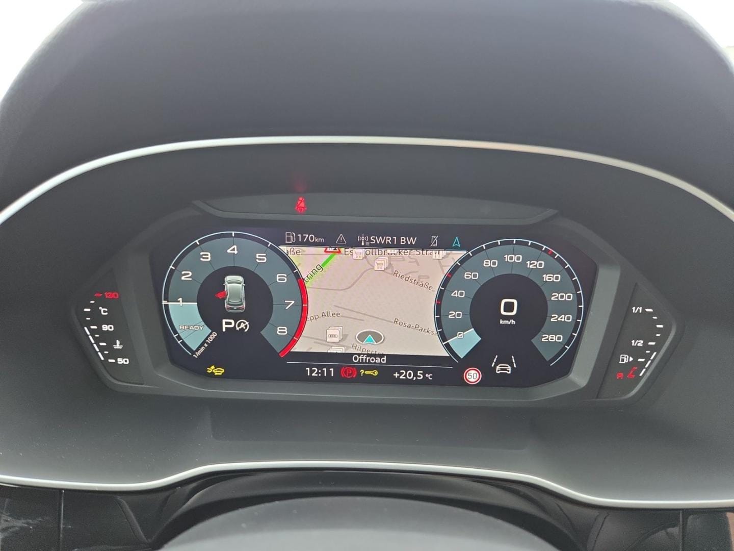 Bild über Audi Q3 TFSI quattro 140 kW S tronic - für weitere Informationen kontaktieren Sie den Audi Partner