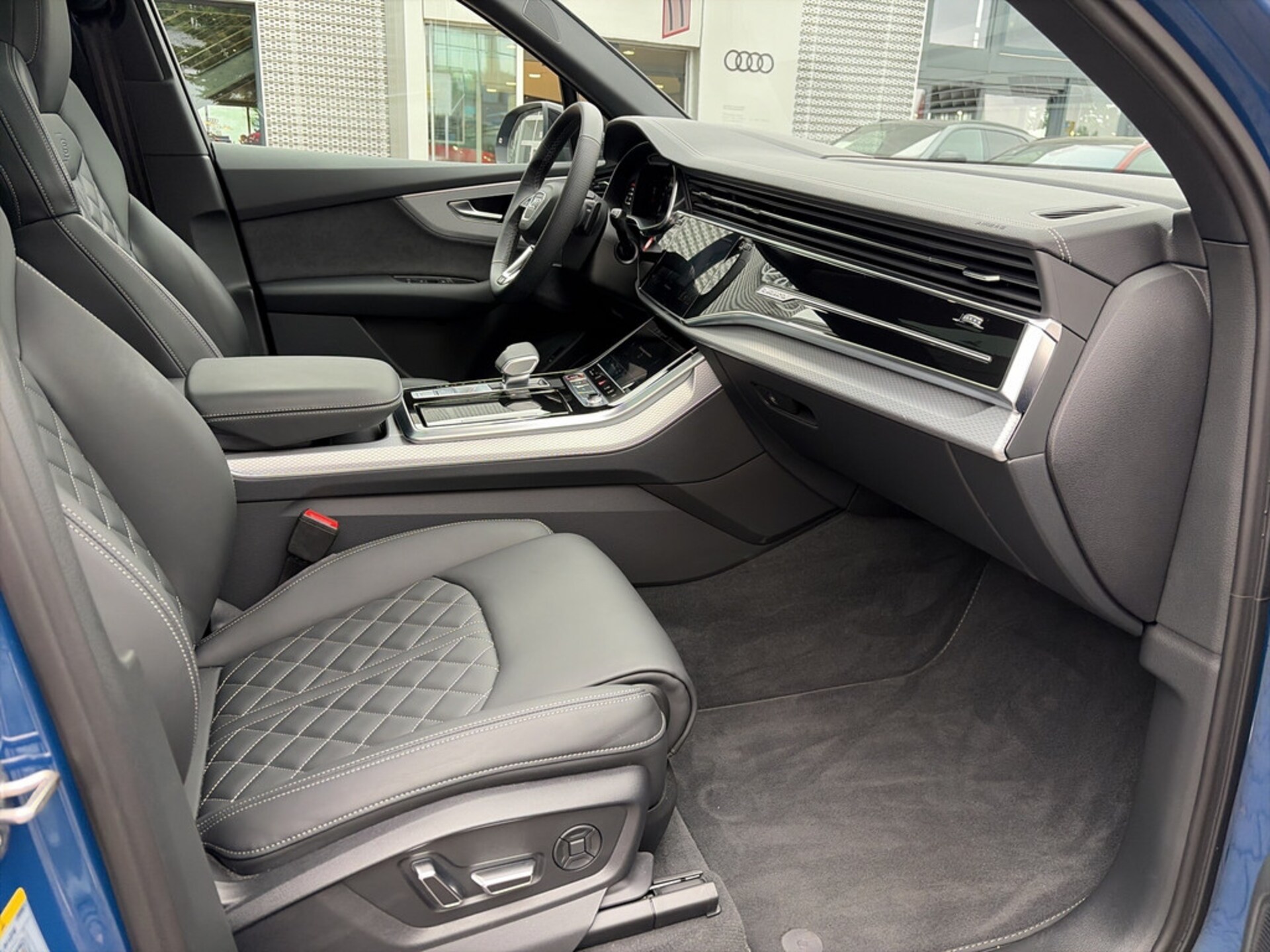 Audi SQ7 SUV