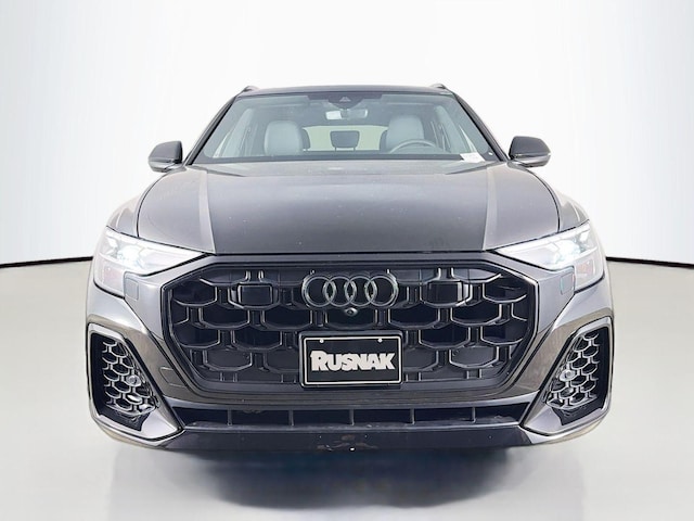 2026 Audi Q8