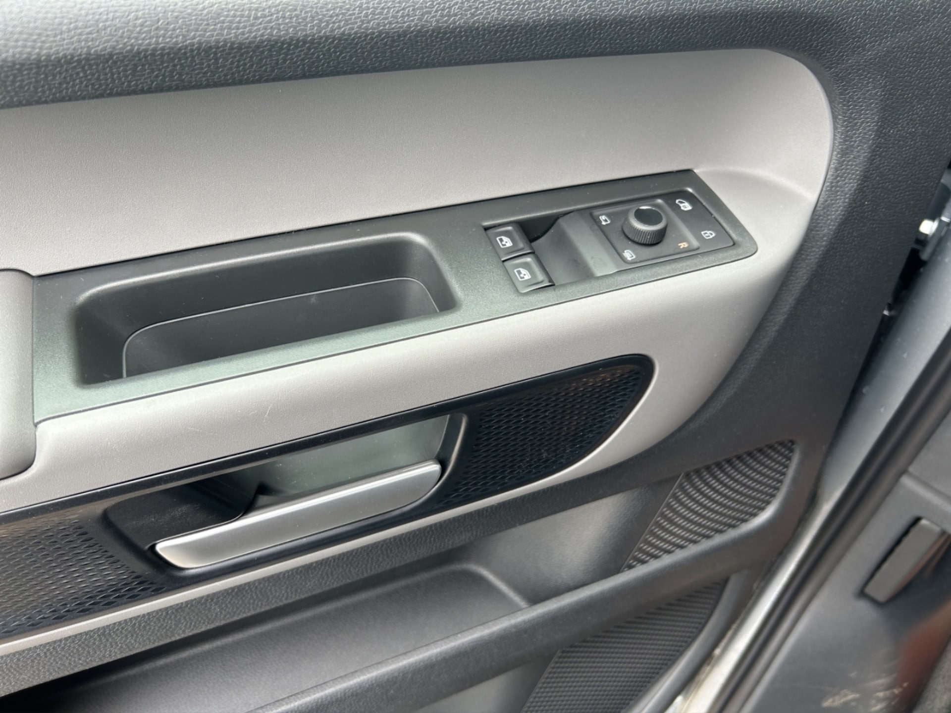 Volkswagen ID. Buzz Cargo Basis-Modell