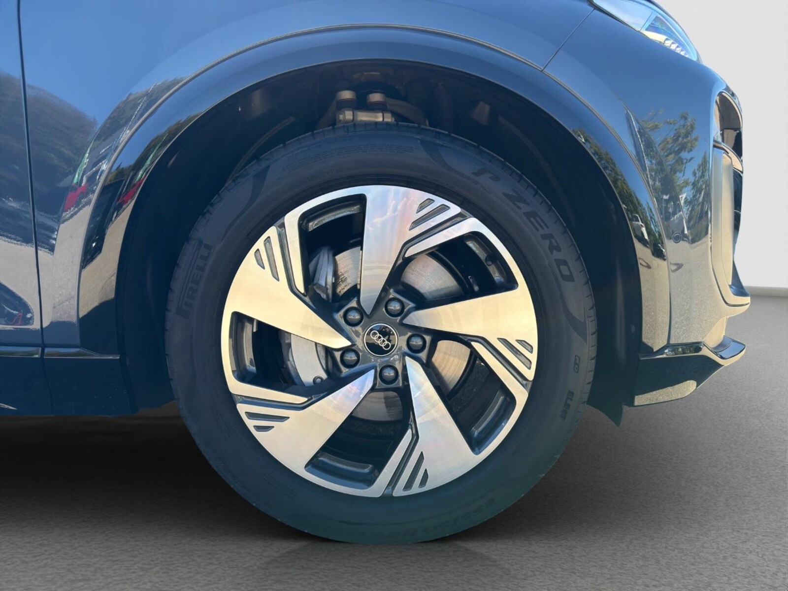 Audi Q6 Sportback e-tron – Bild 18