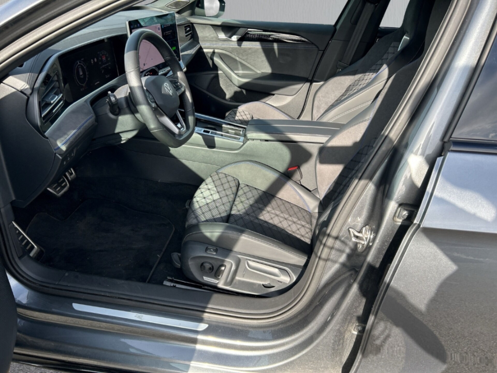 Volkswagen Passat R-Line
